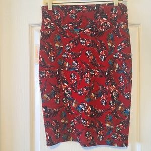 NWT Lularoe feather print Cassie pencil skirt sz S